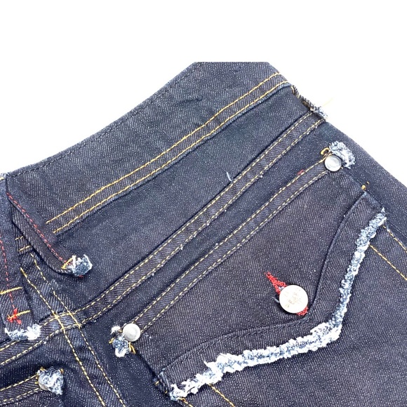 LIP SERVICE | ROCKAWAY | Stretch - Picture 5 of 7